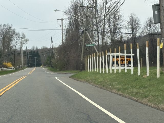 bussheltershelterall in Vernon Valley